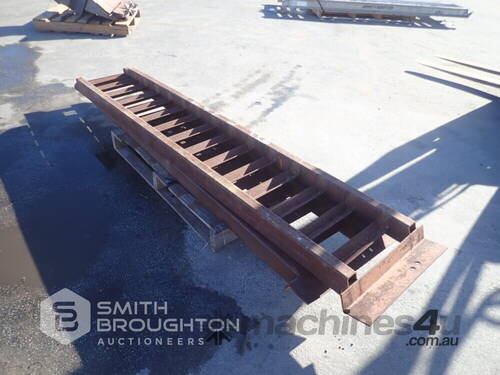 STEEL LOADING RAMPS