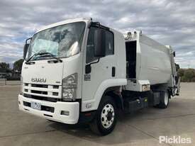 2010 Isuzu FSR 850 - picture0' - Click to enlarge