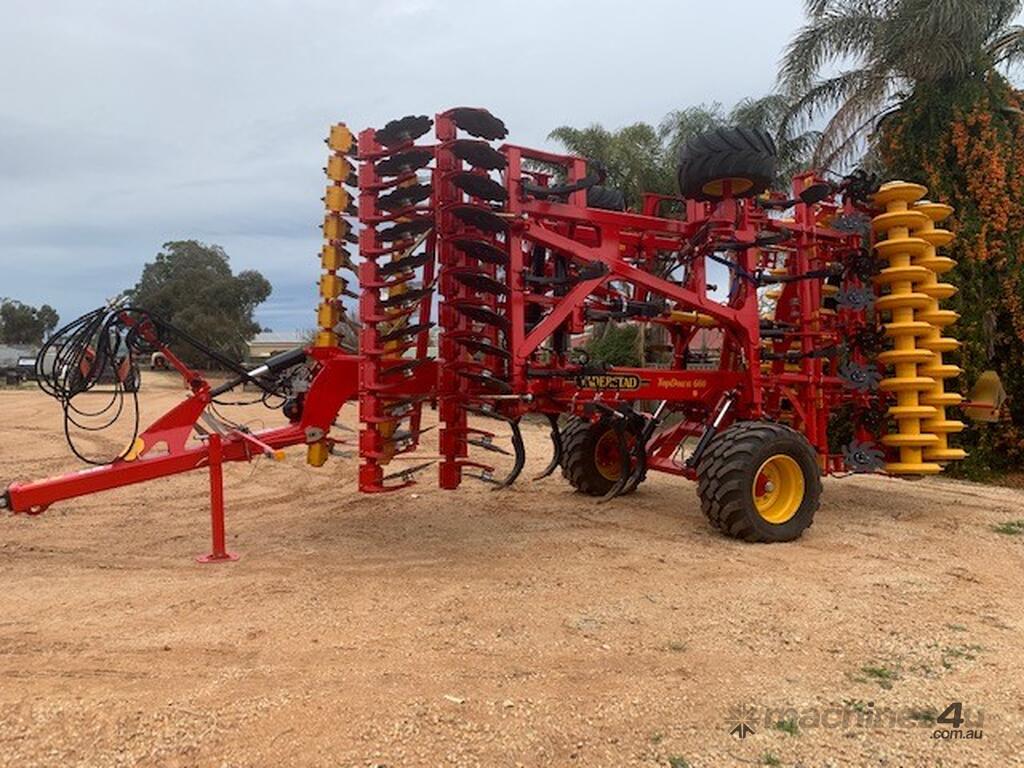 Used 2021 Vaderstad Topdown 600 Tillage and Seeding Equipment in CLARE, SA