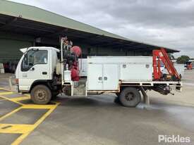 2001 Isuzu NPR 400 Medium - picture1' - Click to enlarge