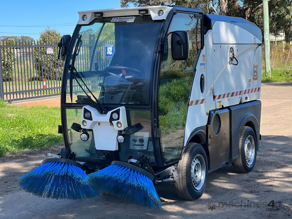 Used 2014 Macdonald Johnston MacDonald Johnston CN101 Sweeper Sweeping