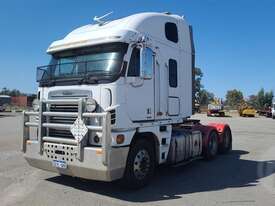 Freightliner FLH Argosy - picture2' - Click to enlarge