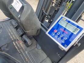 LINDE H18 FORKLIFT - picture2' - Click to enlarge