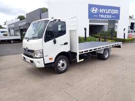 HINO DUTRO - picture0' - Click to enlarge