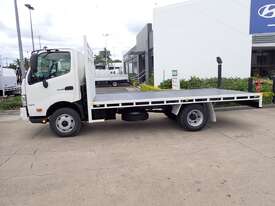 HINO DUTRO - picture0' - Click to enlarge