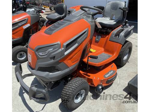 TRACPOWER - HUSQVARNA TS 242TXD RIDE ON MOWER