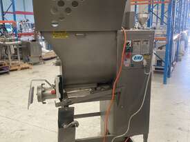 Mixer Grinder with Tub Lifter - picture0' - Click to enlarge