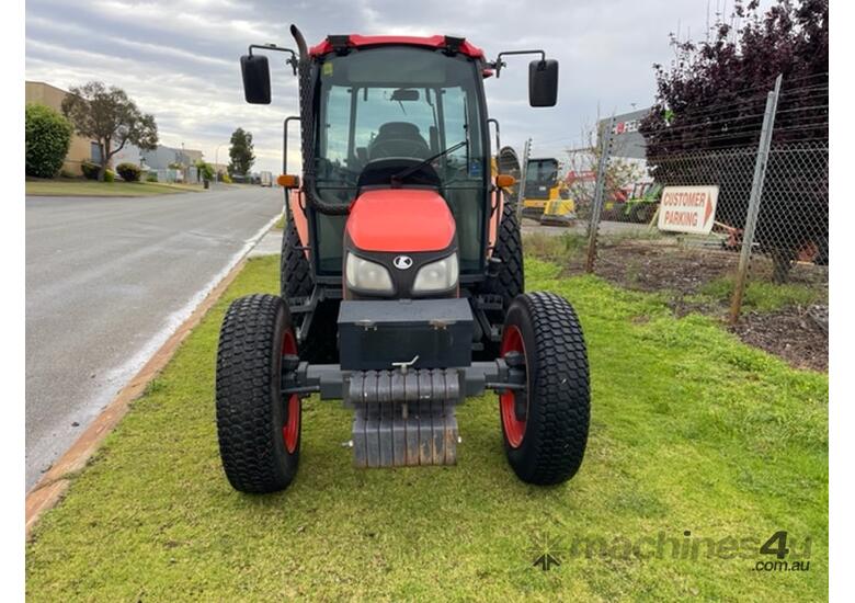 Used 2014 Kubota Tractor Kubota M7040 70HP 4x4 Cab Excouncil Tractors
