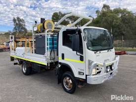 2018 Isuzu NPS 75-155 - picture0' - Click to enlarge