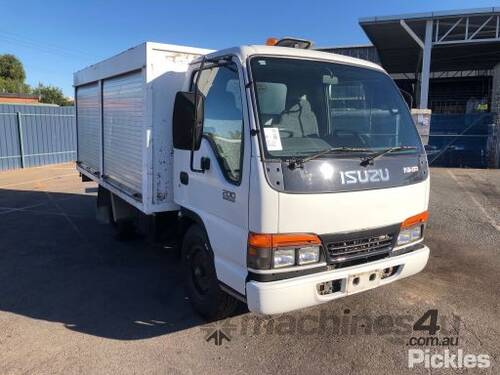 2001 Isuzu NKR200