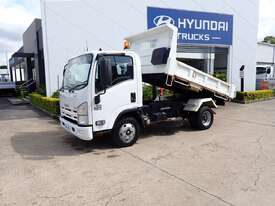 ISUZU NPR - picture0' - Click to enlarge