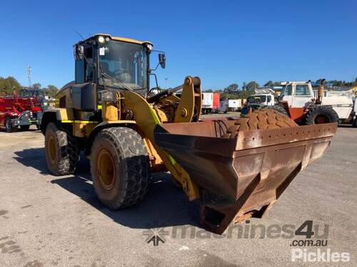 2017 Caterpillar 924K