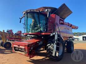 Case IH 8250 Harvester and - picture1' - Click to enlarge