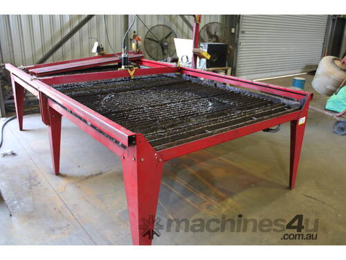 SAMSON PLASMA CUTTER AND TABLE