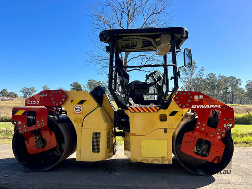 caption Dynapac CC224 Vibrating Roller Roller/Compacting