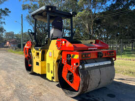 Dynapac CC224 Vibrating Roller Roller/Compacting - picture2' - Click to enlarge