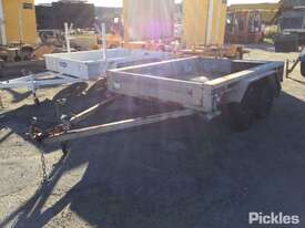 2014 John Papas Trailers Tandem Axle Box Trailer - picture0' - Click to enlarge