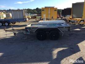 2014 John Papas Trailers Tandem Axle Box Trailer - picture1' - Click to enlarge