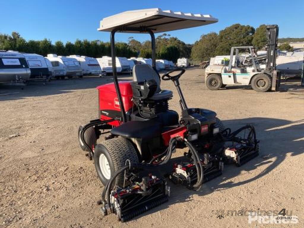 Used toro REELMASTER 5510 Day Cab Trucks in , - Listed on Machines4u