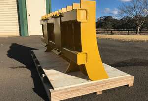 Model 5TSSR1800 Skid Steer Loader Rake 1800mm wide