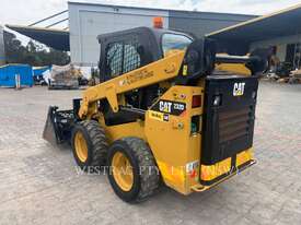 CAT 232DLRC Skid Steer Loaders - picture0' - Click to enlarge