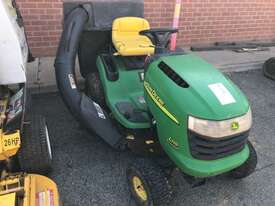2004 John Deere L110B Ride On Mower - picture0' - Click to enlarge