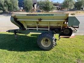  Multi Spreader Marshall 825T 2.5 Tonne Twin Spinners - picture0' - Click to enlarge