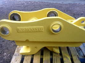 30-50 ton (100mm pin) Quick Hitch Coupler Komatsu PC400/450 Hydraulic Excavator - picture0' - Click to enlarge