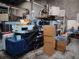 Borche BS400-III 400 Ton Injection Molding Machine - picture0' - Click to enlarge