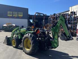 John Deere 4105 Tractor With 4in1 and Backhoe - picture1' - Click to enlarge