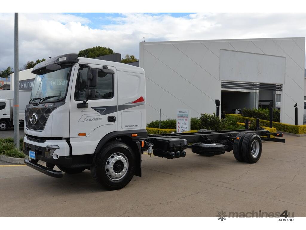 Buy New 2023 hyundai HYUNDAI D115 Cab Chassis Trucks in , - Listed on ...