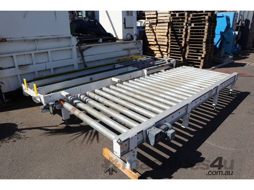 Motorised Chain and Roller Pallet Conveyor - OMITEC