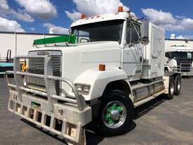 1993 Freightliner FL112 Prime Mover Sleeper Cab - picture1' - Click to enlarge