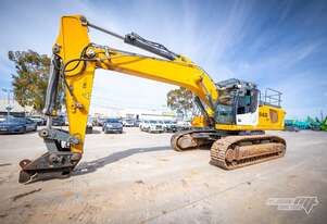 Liebherr   R946 EXCAVATOR