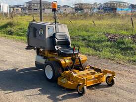 Walker MC19 Front Deck Lawn Equipment - picture0' - Click to enlarge