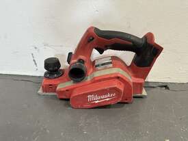 Milwaukee cordless planers - picture2' - Click to enlarge