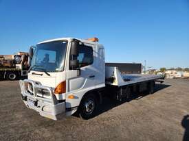 2011 Hino FD7J Tow Truck - picture1' - Click to enlarge