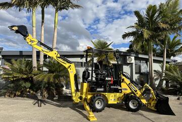   Hyload Mini Backhoe Loader