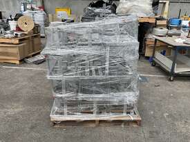 1x Pallet of Steel Gas Bottle Holders with Clamps - picture0' - Click to enlarge