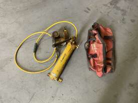 Enerpac Power Pack Porta with Attachments - picture0' - Click to enlarge