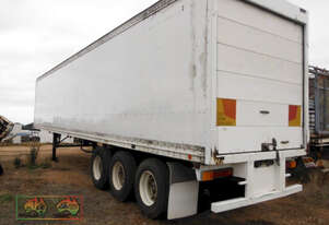 (7616) 1996 Peki Armacote PKA-3 Tri-axle Van (Maryborough, VIC)