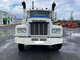 1980 Mack R686RST Tipping Truck - picture0' - Click to enlarge