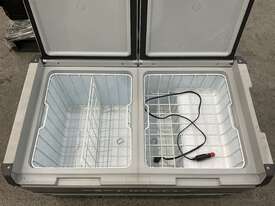 1x Firefly Fridge for Caravan - picture0' - Click to enlarge