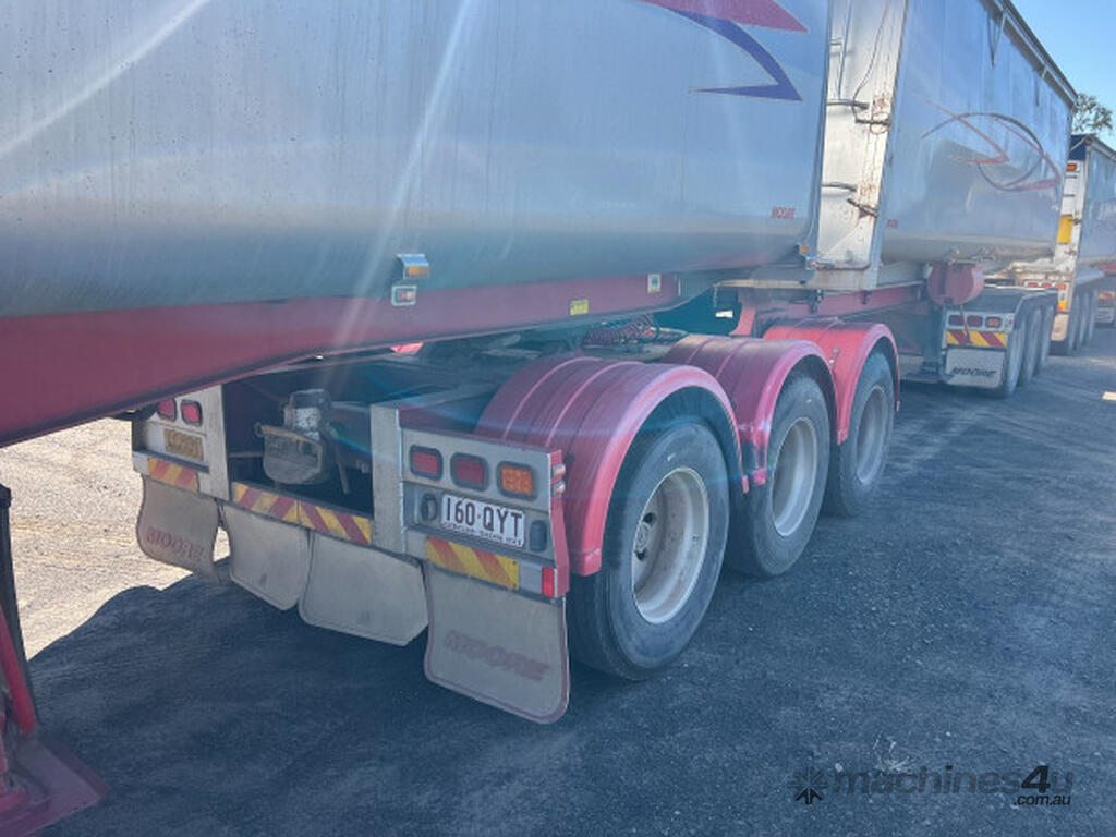 Buy Used Moore Tipper Tipping Trailers In Yarranlea, Qld