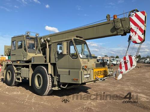 1989 Tadano AR200M All Terrain Crane