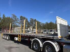 2001 JTB Tri Axles Tri Axle Flat Top Trailer - picture0' - Click to enlarge