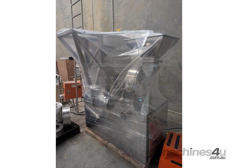 caption Dry (Pin) Mill Grinding Machine