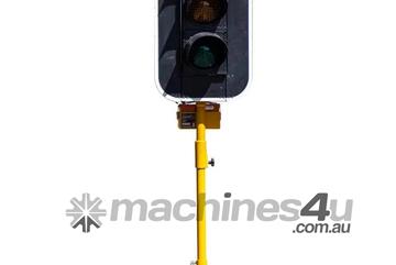 COMPACT PORTABLE TRAFFIC LIGHTS