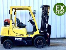 HYSTER H2.5XT Counterbalance Forklift (Ex Demo) - picture0' - Click to enlarge