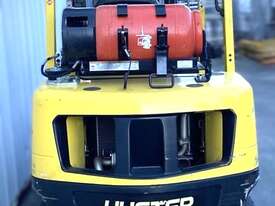 HYSTER H2.5XT Counterbalance Forklift (Ex Demo) - picture2' - Click to enlarge